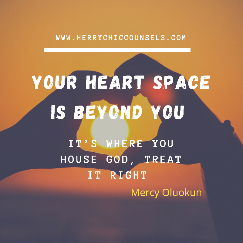 Heart space - House God 